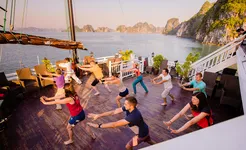 Victory Star Cruise - Tai chi