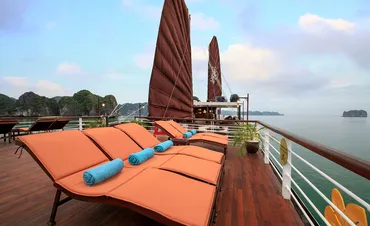 Orchid Cruise - Tuan Chau - Lan Ha Bay 3 Days 2 Nights