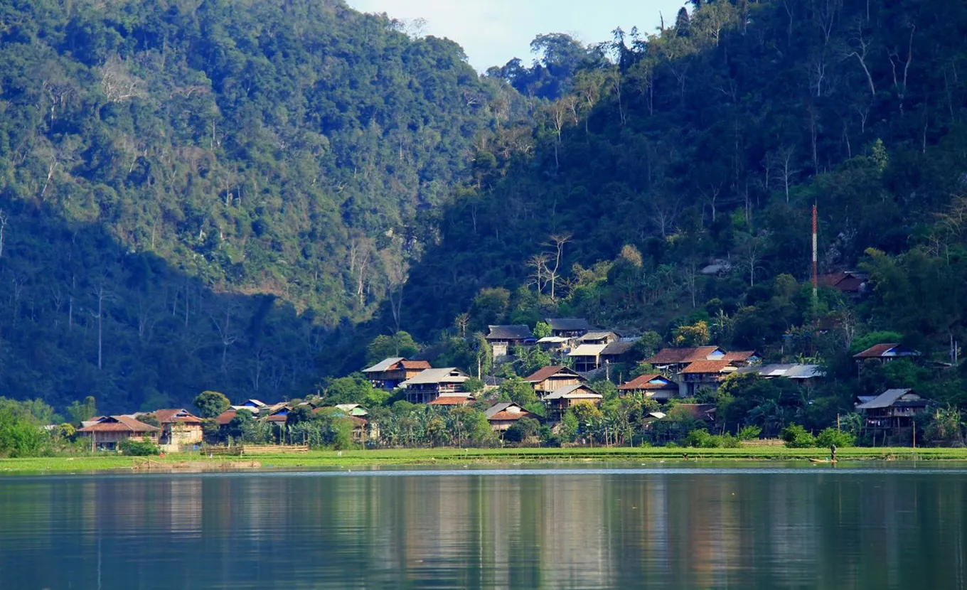 Hanoi - Ha Giang - Ba Be Lake Tour