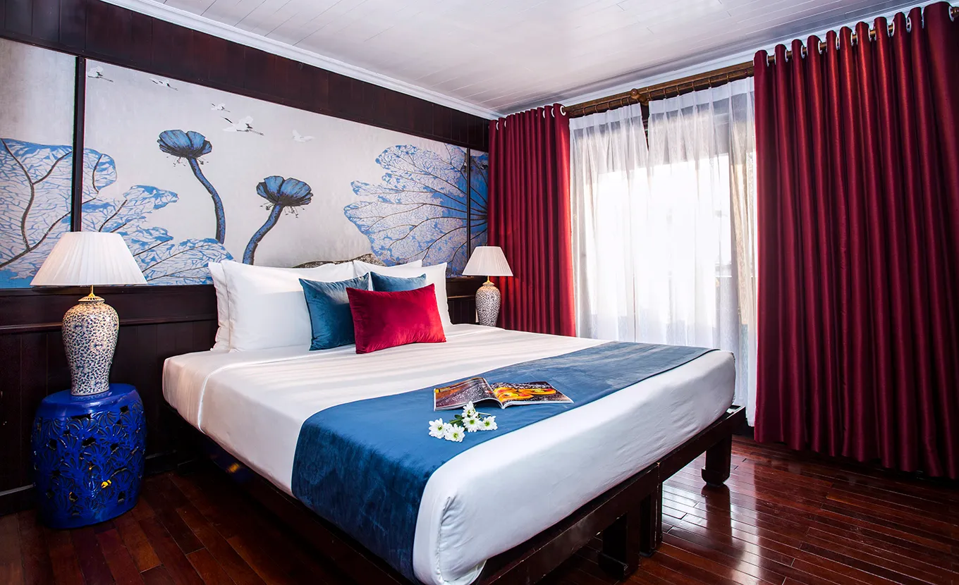 Bhaya Legend Crucero 3 cabinas - Bahía Halong 3 Días 2 Noches