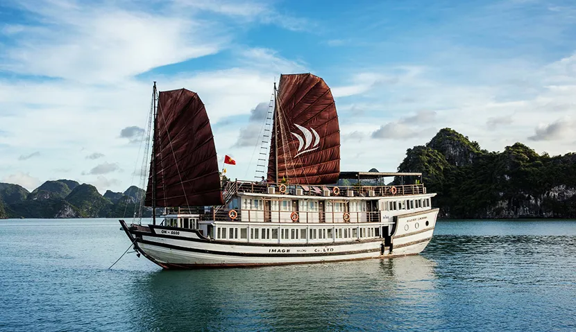 Pelican Glory Crucero - Bahía Ha Long 3 Días 2 Noches